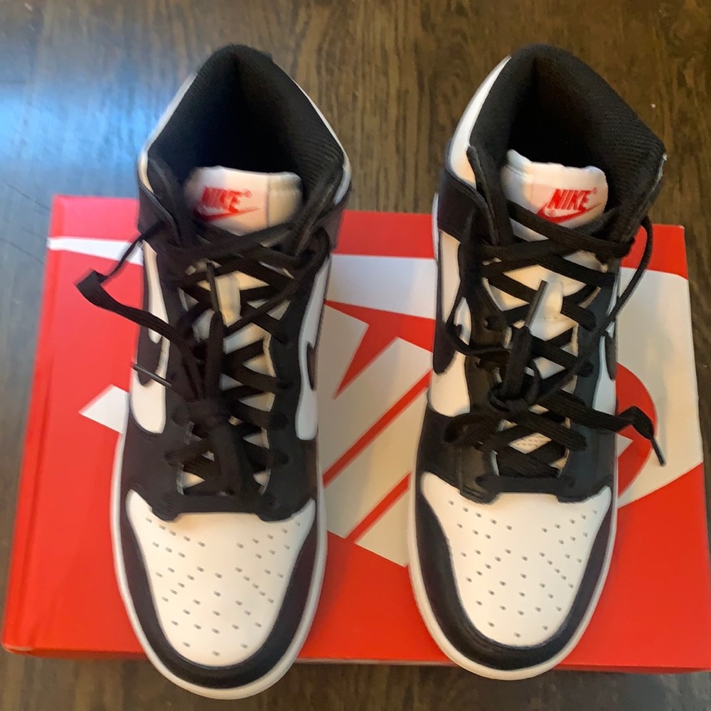 W Nike Dunk High